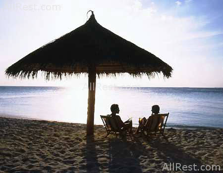 Vilamendhoo Island Resort 15
